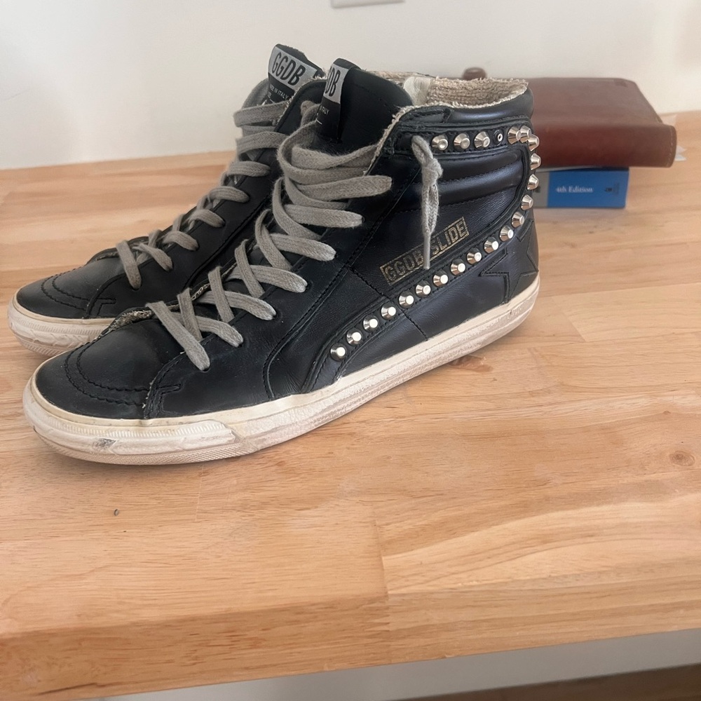 Golden Goose Black high top Sneakers